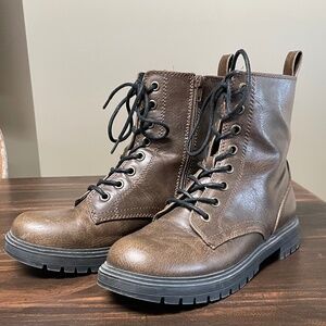 Womens brown boots